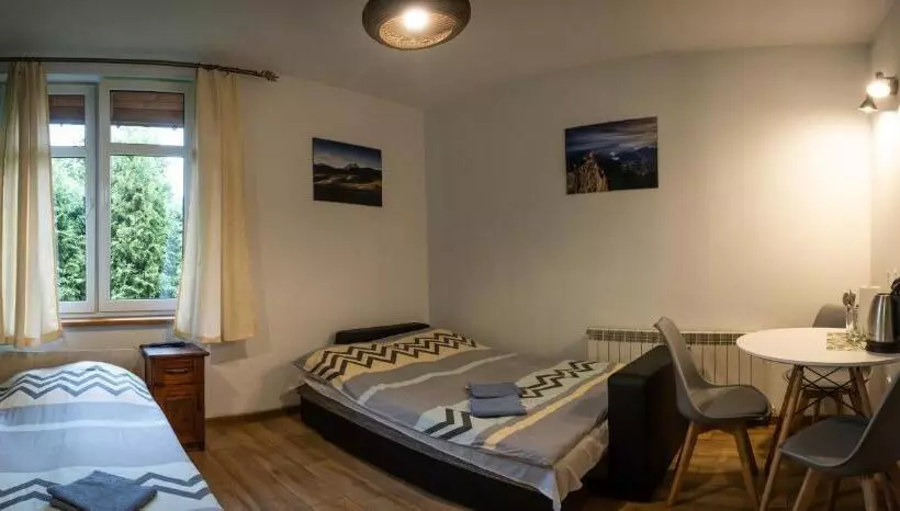 Aamiaismajoitus (B&B) Zajazd Izabela