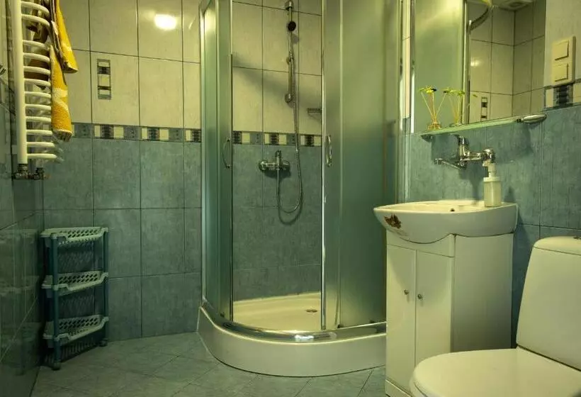 Aamiaismajoitus (B&B) Zajazd Izabela