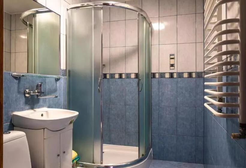 Aamiaismajoitus (B&B) Zajazd Izabela