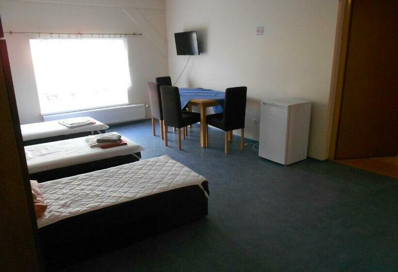 Hostel Na Bocianowie