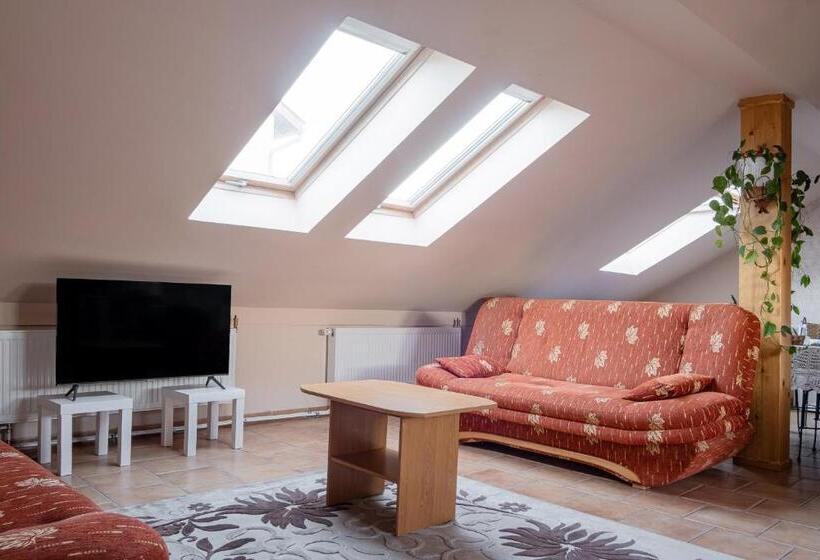 Hotell Agroturystyka Z Alpakami Mazury