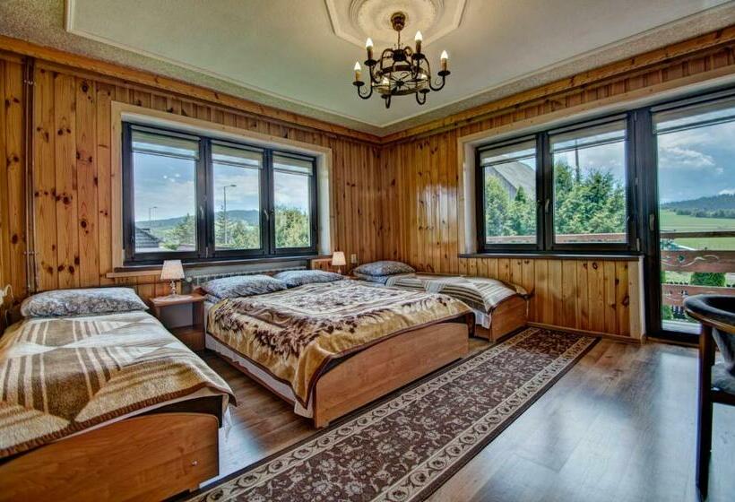 فندق Dom Na Borku Józefa Schulz