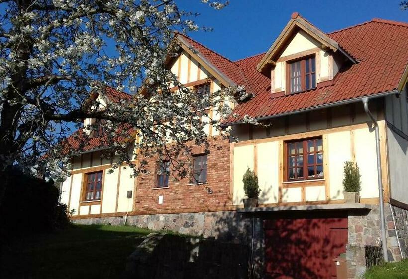 ホテル Dom Na Rozdrozu