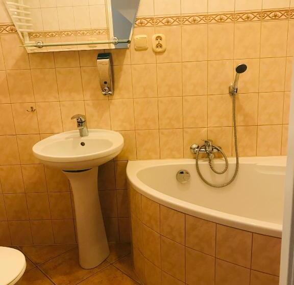 Отель Ranczo W Dolinie