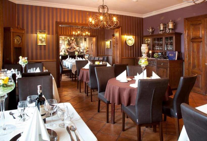 فندق Restauracja Retro