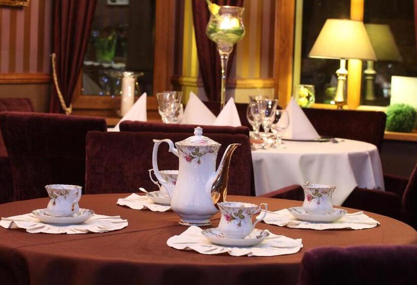 فندق Restauracja Retro