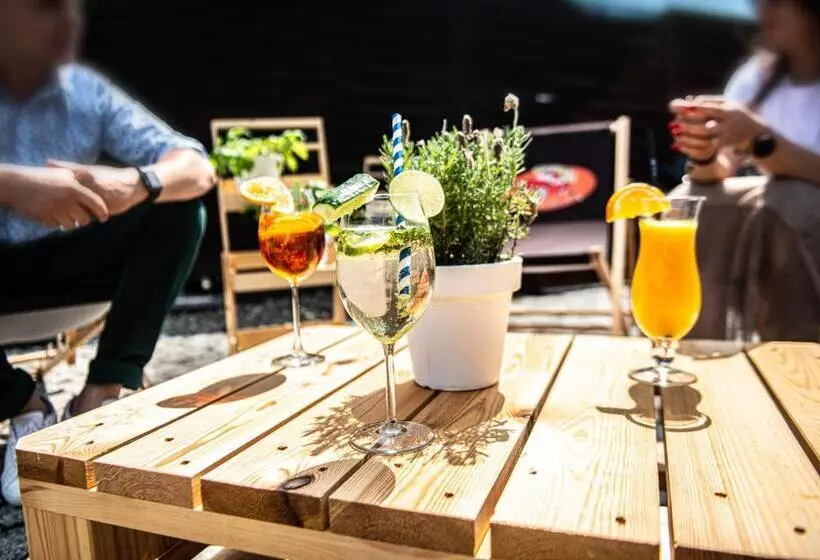 Hotelli Restauracja Retro