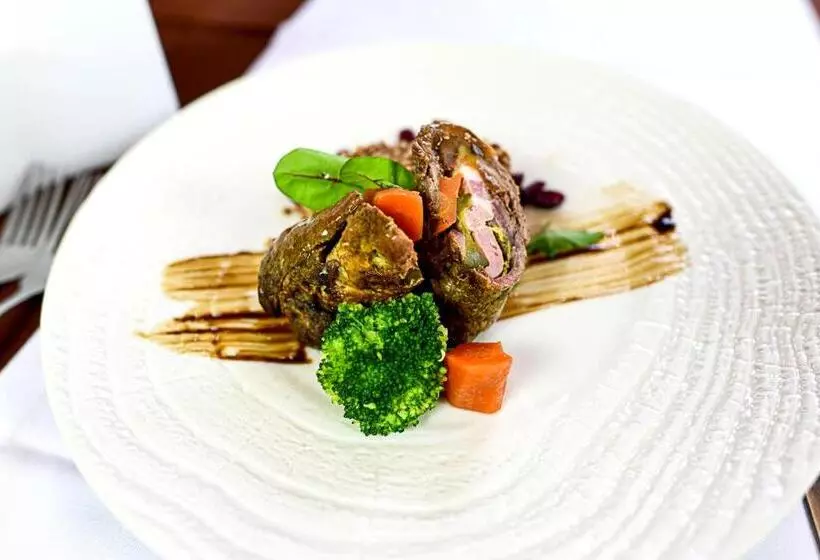 Hotelli Restauracja Retro