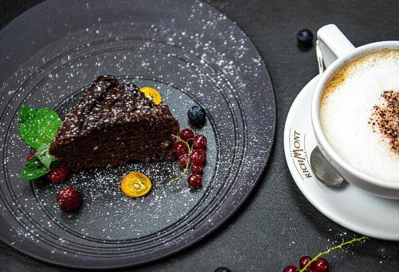 فندق Restauracja Retro