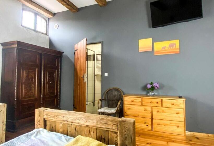 ホテル Stajnia Na Warszawskiej