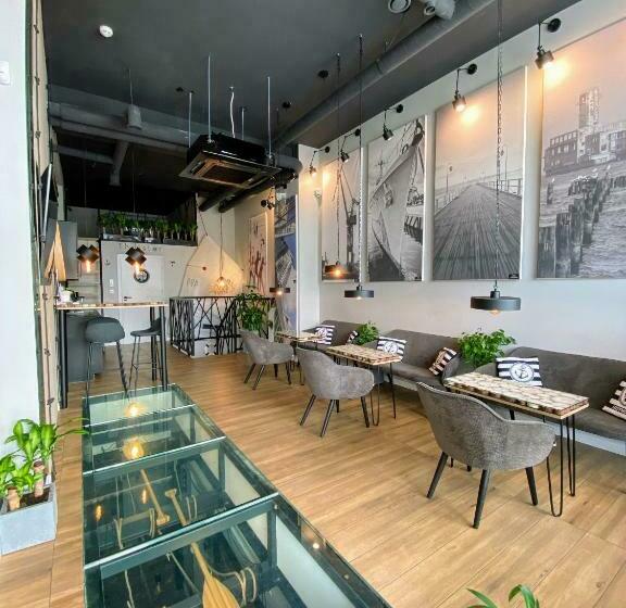 酒店 Thruster   Rooms, Kitchen, Chill Out Zone Netflix, Lobby Netflix