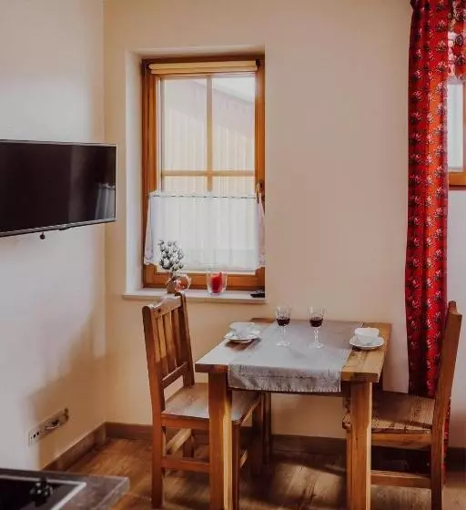 Majatalo Krokuschata Pod Sokolicą