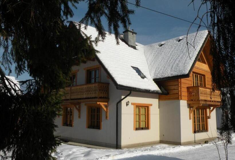 Pensionat Krokuschata Pod Sokolicą