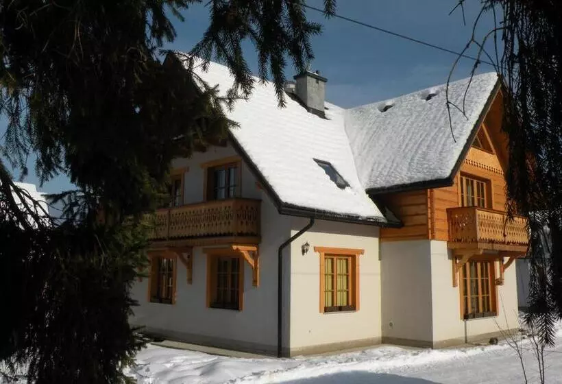 Majatalo Krokuschata Pod Sokolicą