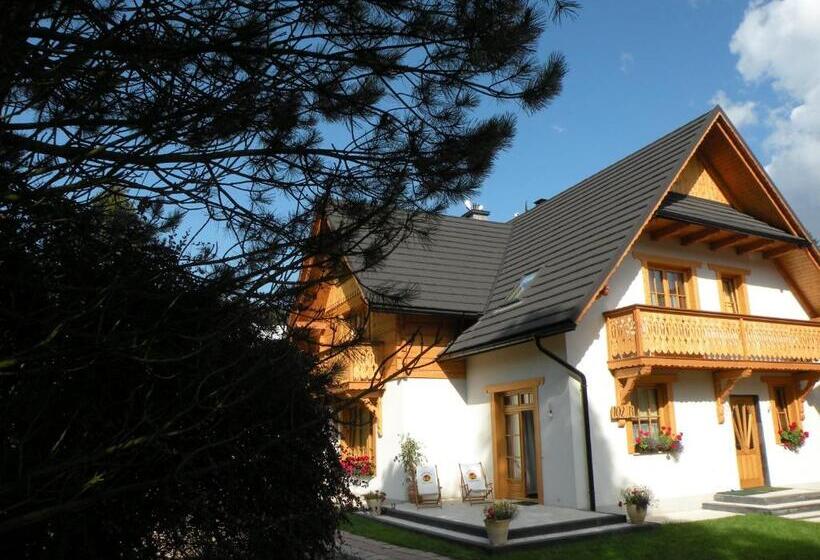 Pensionat Krokuschata Pod Sokolicą