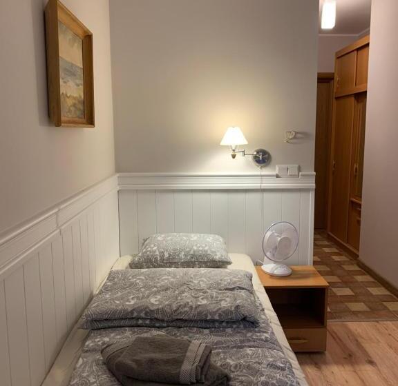 פנסיון Ohana Budget W Juracie