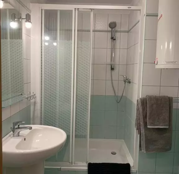 Majatalo Ohana Budget W Juracie