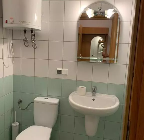 Majatalo Ohana Budget W Juracie