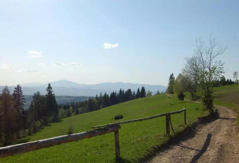 پانسیون Parkowa Rezydencja Hubal