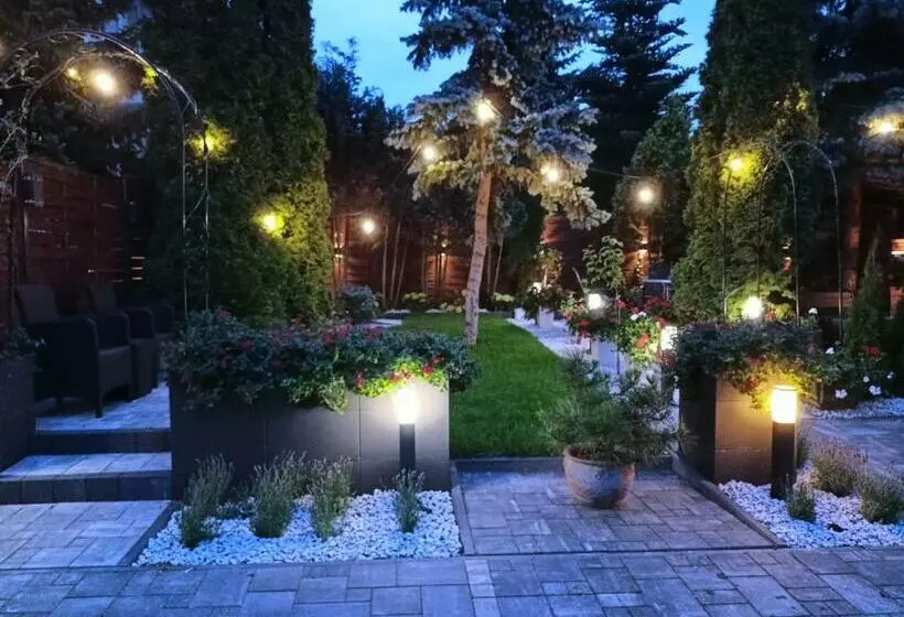 Majatalo Pokoje Hotelowe Nad Zalewem