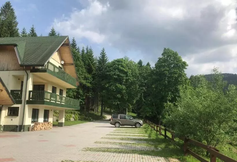 Majatalo Willa Puchaczówka