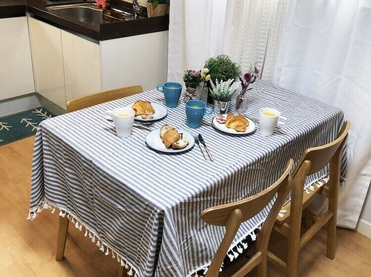 Ostello Lee & No Guesthouse