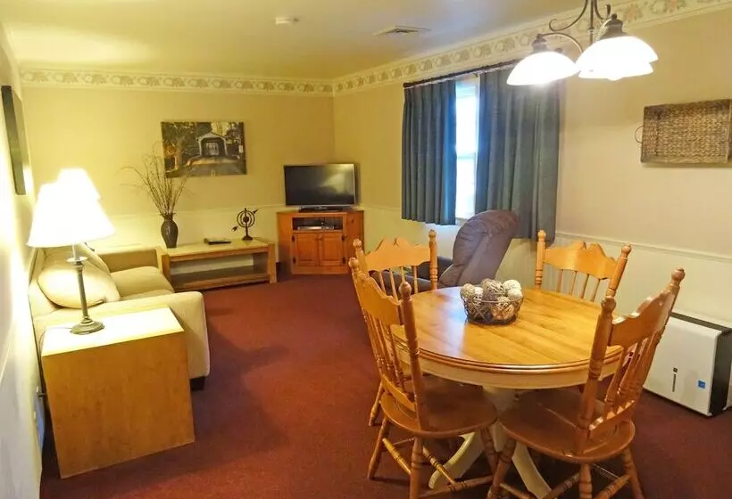 Amish Country Motel