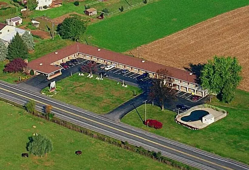 Amish Country Motel