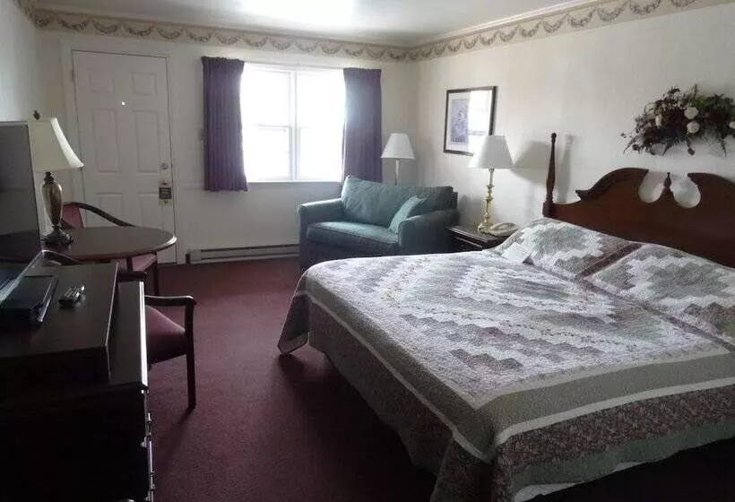 Amish Country Motel
