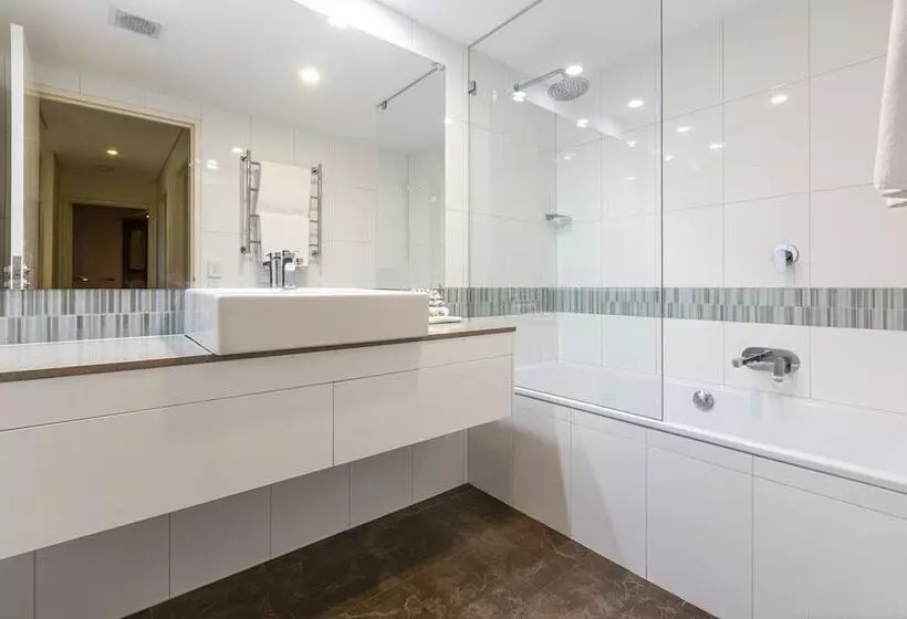 Bay Royal Apartments