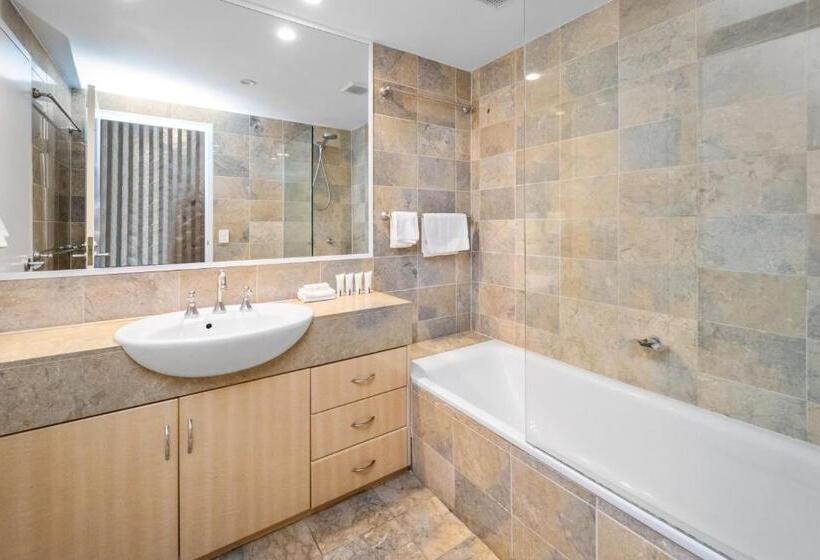 Bay Royal Apartments