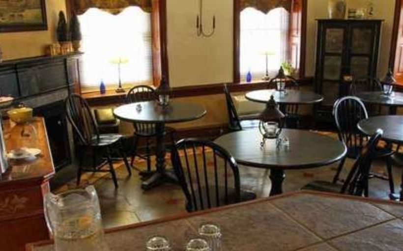 ベッドアンドブレックファースト 1777 Americana Inn