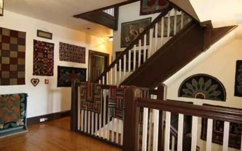 住宿加早餐  1777 Americana Inn