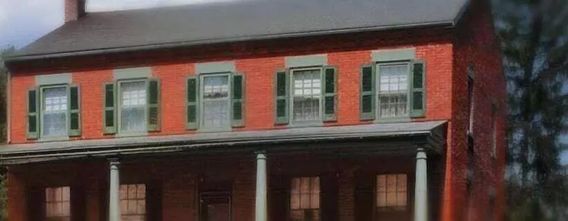 Bed and Breakfast Birdinhand Village Inn & Suites