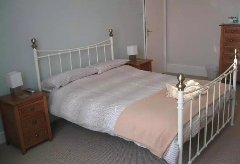 Bed and Breakfast The Beeches