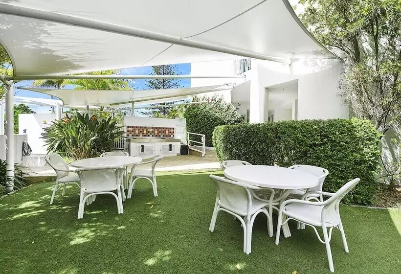 Crystal Bay On The Broadwater