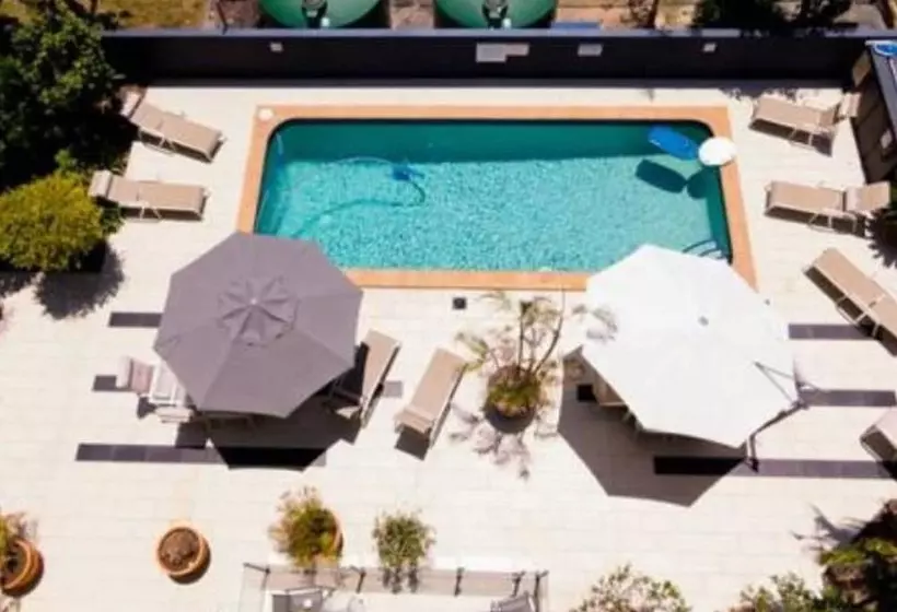 Durham Court Holiday Apartments