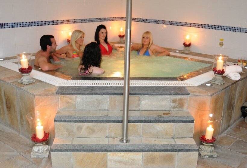 فندق Portrush Adelphi