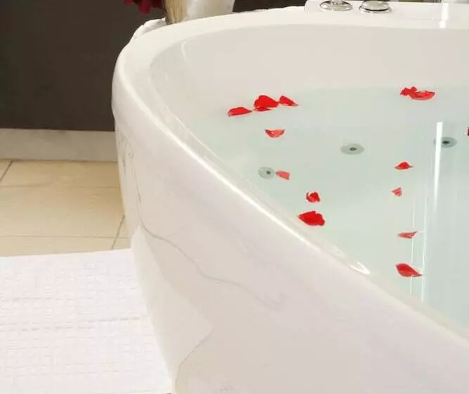 Hotel Portrush Adelphi