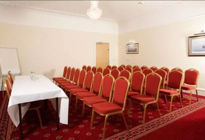 Hotel Portrush Adelphi