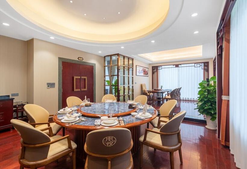 ホテル Haili Garden