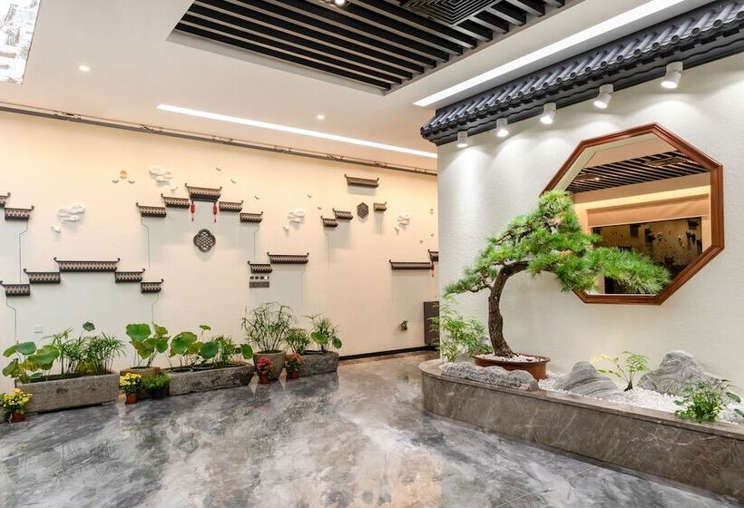 ホテル Haili Garden