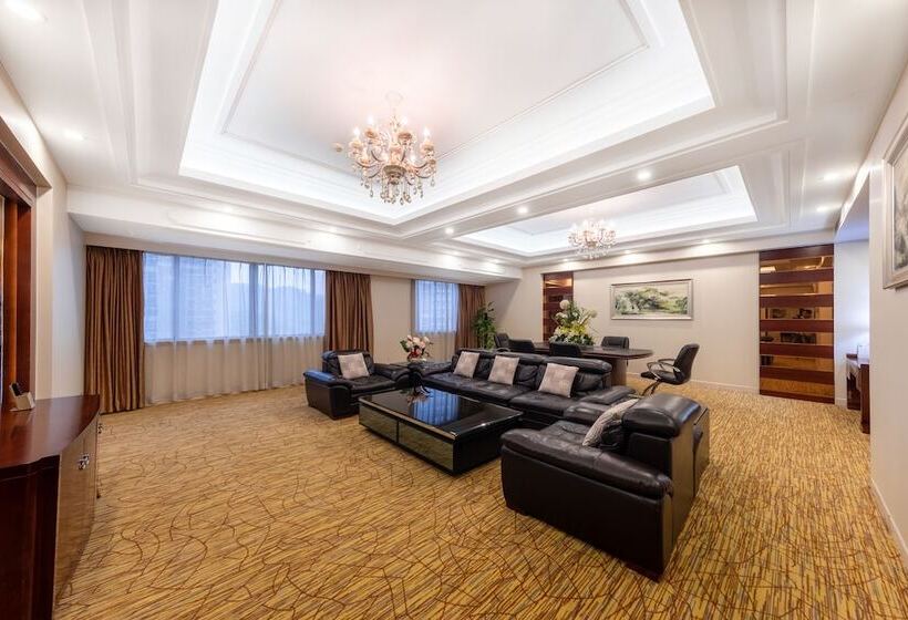 ホテル Haili Garden