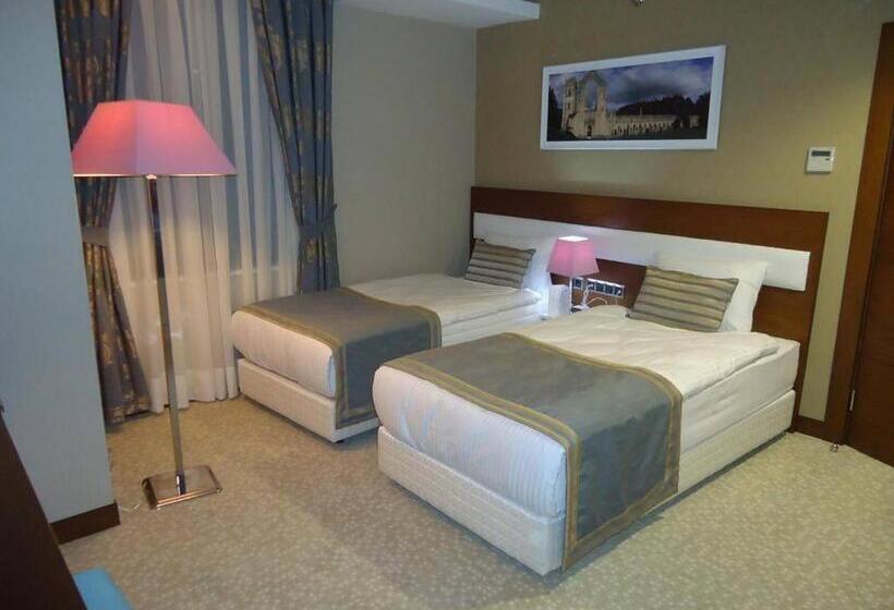 ホテル Moonli̇ght