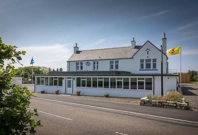 Отель Northern Sands