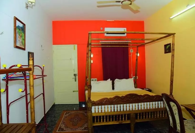 Hotel Palm Tree Heritage