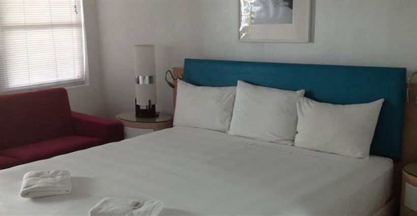 فندق Santa Barbara Hostel