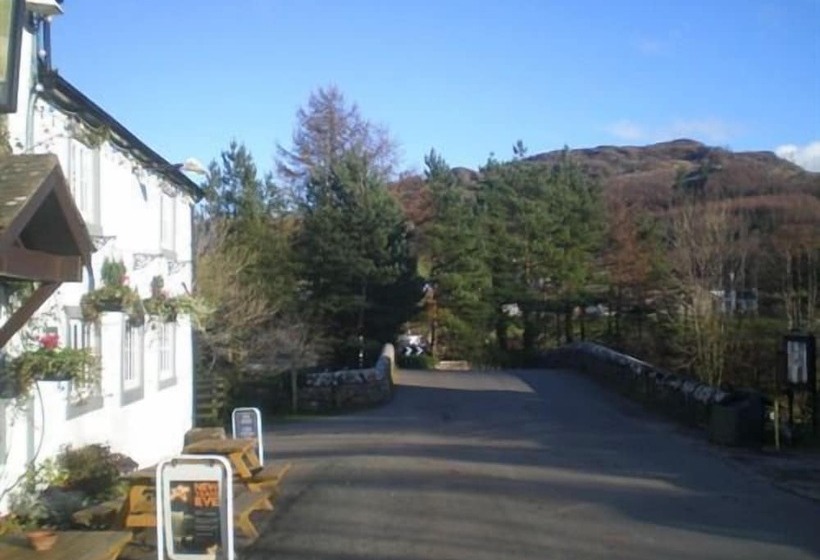 酒店 The Bridge Inn