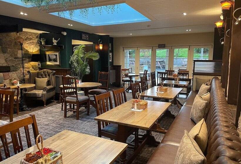 酒店 The Bridge Inn