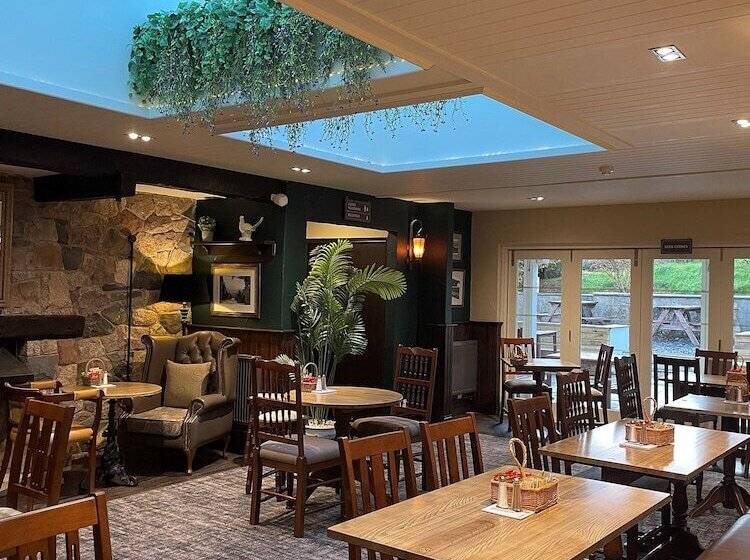 酒店 The Bridge Inn